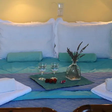 Penelope Apartment